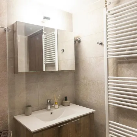 Appartamento Simplerior House Tríkala