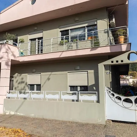 Simplerior House