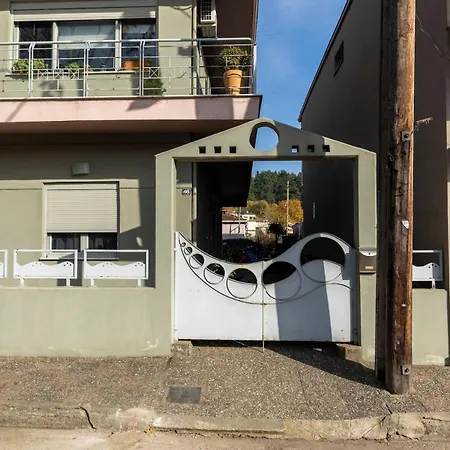 Simplerior House *