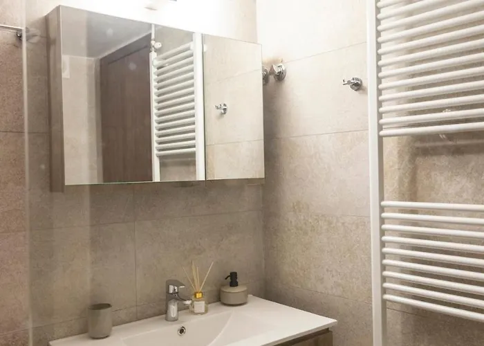 公寓 Simplerior House 特里卡拉