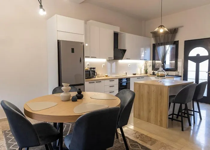 Simplerior House 公寓 *