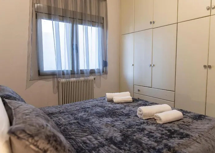 Simplerior House 公寓 *