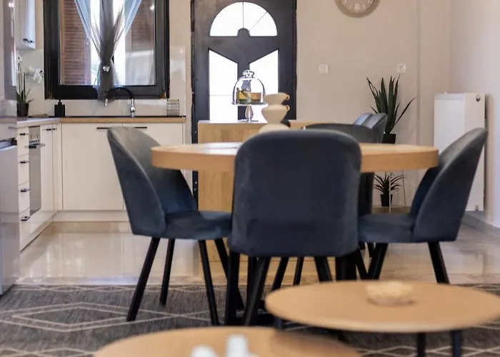 公寓 Simplerior House