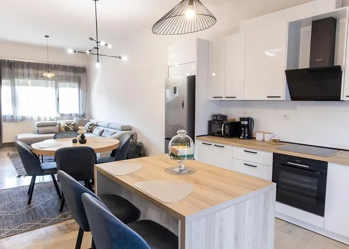 公寓 Simplerior House 特里卡拉