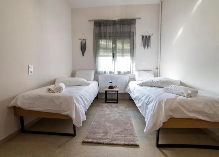 Simplerior House * 特里卡拉