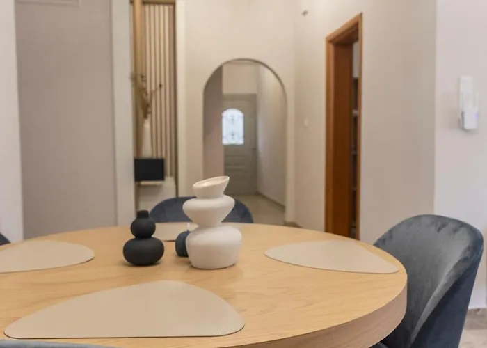 公寓 Simplerior House 特里卡拉