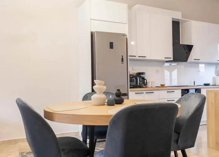 公寓 Simplerior House *